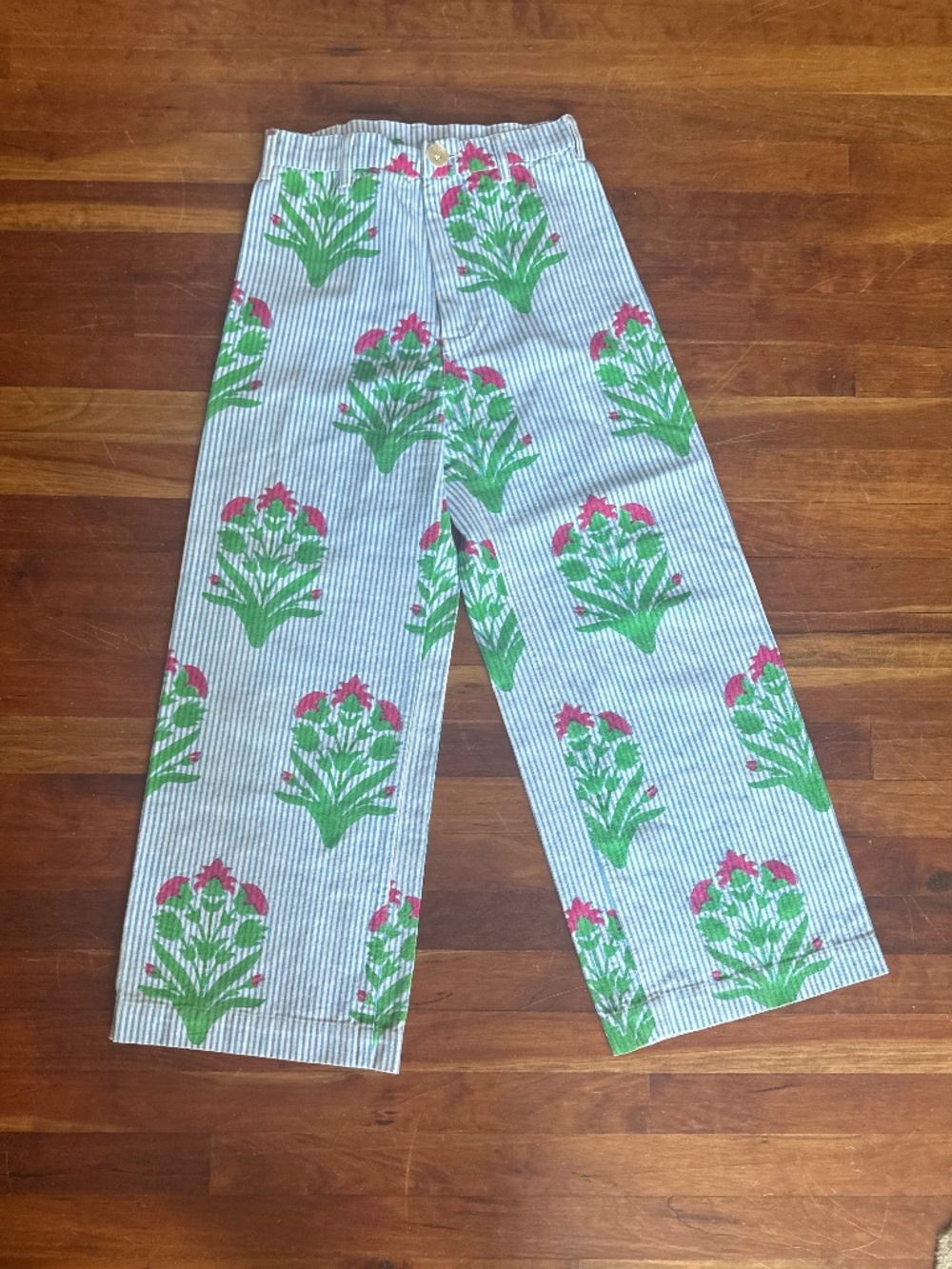 Floral Print Boot-Cut Pants in Green & Pink